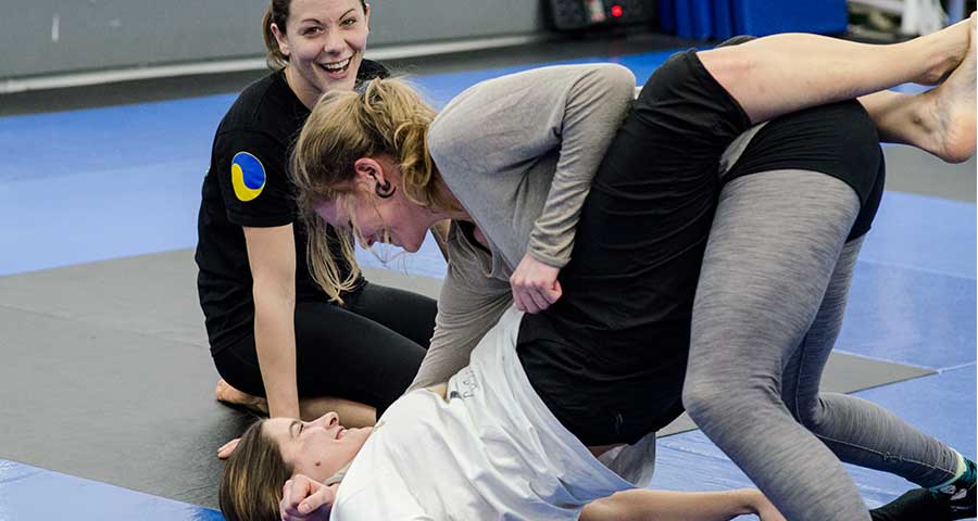 Opening closed guard in private lesson